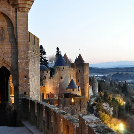 Chateau De 3*