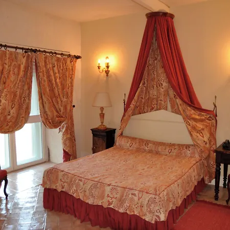 Hotel Chateau De 3*