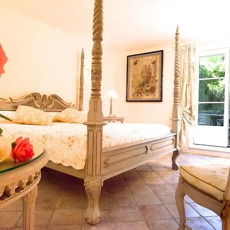 Hotel Chateau De 3*